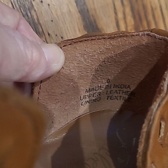 Rebels sz 8 brown ankle boots, leather suade upper - Picture 7 of 9